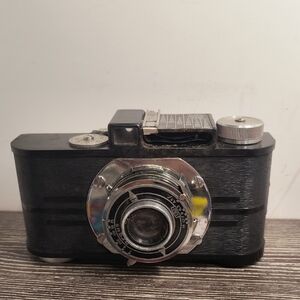 Antique Camera ARGUS  Lens IRC f 4.5 Anastigmat C.1939